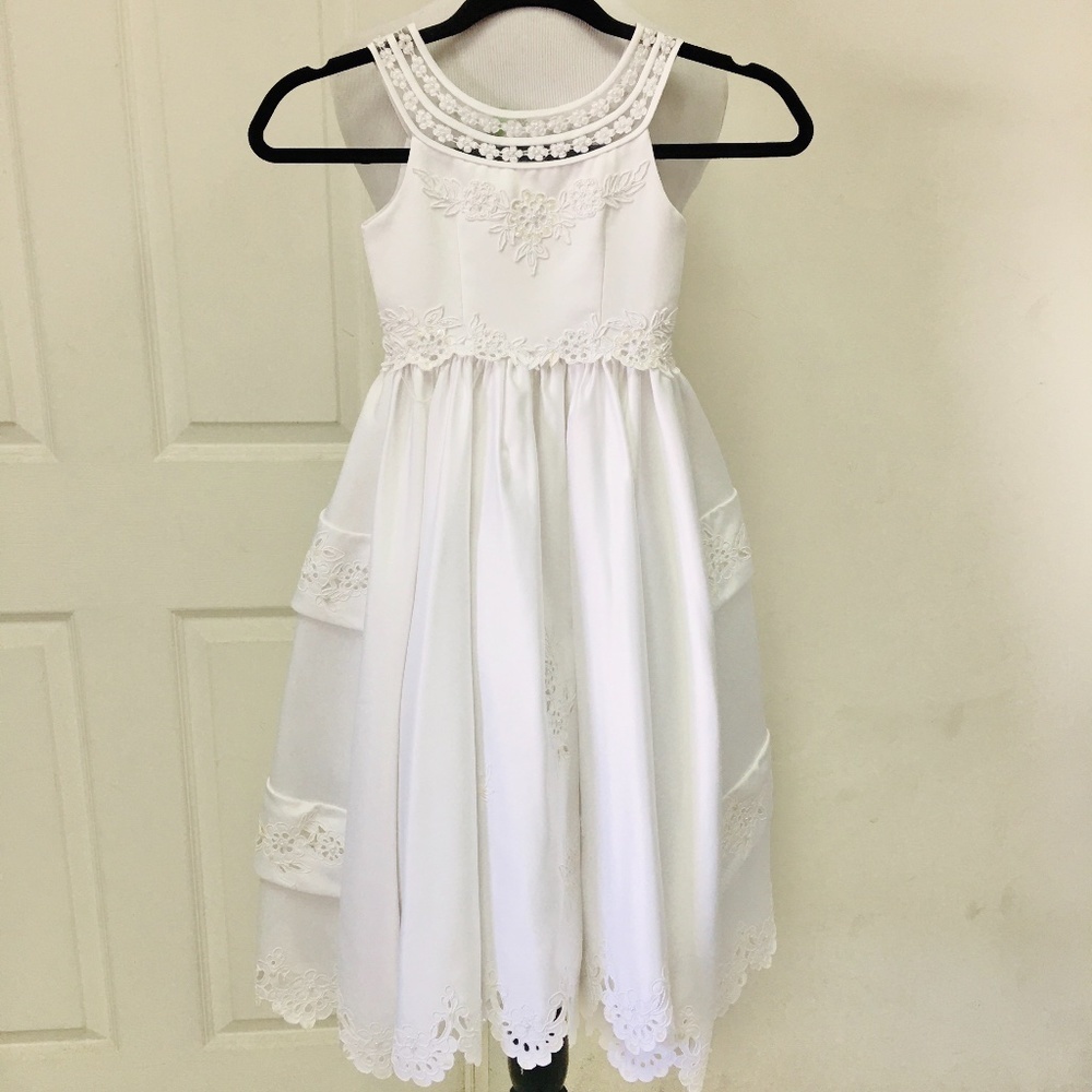 Mary's Flower Girl Maxi Dress White Size 4 Wedding